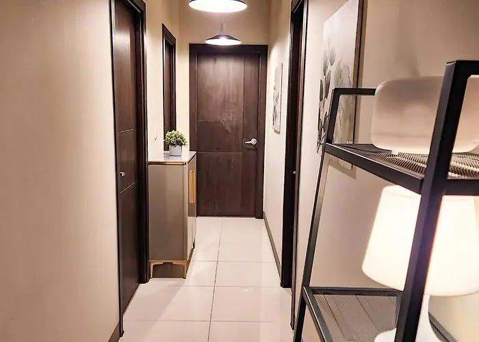 Spacious Executive 3br With Ps4 & Bathtub In Bgc Apartment *